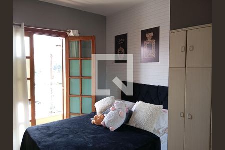 Casa à venda com 175m², 3 quartos e 4 vagas Casa à venda com 175m², 3 quartos e 4 vagas 2 ° andar Quarto