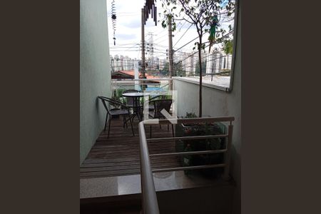 Casa à venda com 175m², 3 quartos e 4 vagas Casa à venda com 175m², 3 quartos e 4 vagasÁrea comum