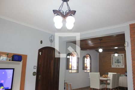 Sala de casa à venda com 3 quartos, 217m² em Jardim Santa Cecília, Guarulhos
