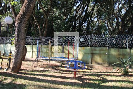 Casa de condomínio à venda com 340m², 5 quartos e 3 vagasÁrea comum - Playground