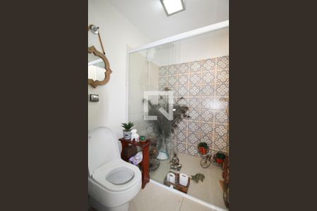 Casa de condomínio à venda com 340m², 5 quartos e 3 vagasBanheiro do Salão de Festas