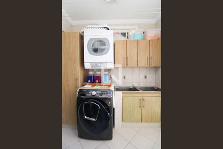 Casa de condomínio à venda com 340m², 5 quartos e 3 vagasÁrea de Serviço