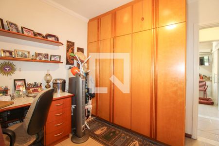 Casa de condomínio à venda com 340m², 5 quartos e 3 vagasQuarto 1