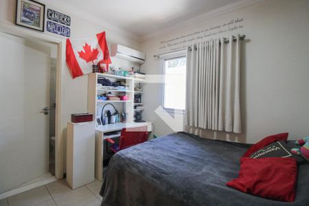 Casa de condomínio à venda com 340m², 5 quartos e 3 vagasQuarto 2 (suíte)