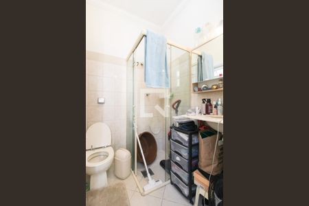 Casa de condomínio à venda com 340m², 5 quartos e 3 vagasBanheiro de serviço