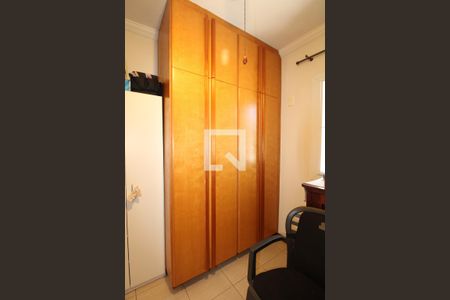 Casa de condomínio à venda com 340m², 5 quartos e 3 vagasQuarto 1