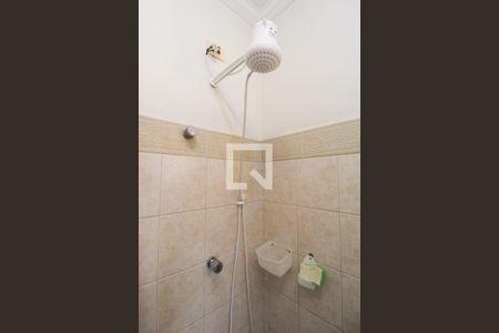 Casa de condomínio à venda com 340m², 5 quartos e 3 vagasBanheiro de serviço