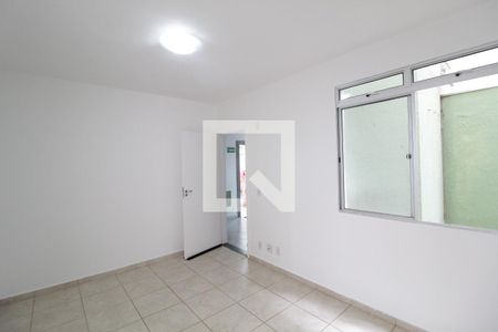 Sala de apartamento para alugar com 2 quartos, 51m² em Shopping Park, Uberlândia