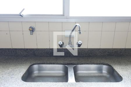 Apartamento à venda com 270m², 4 quartos e 2 vagascozinha