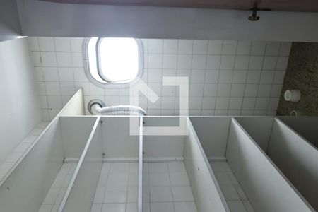 Apartamento à venda com 270m², 4 quartos e 2 vagaslavanderia