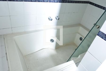 Apartamento à venda com 270m², 4 quartos e 2 vagasbanheiro