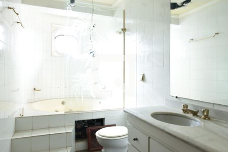 Apartamento à venda com 270m², 4 quartos e 2 vagasbanheiro