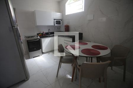 Casa para alugar com 200m², 3 quartos e sem vagaCozinha