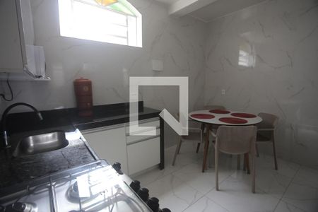 Casa para alugar com 200m², 3 quartos e sem vagaCozinha