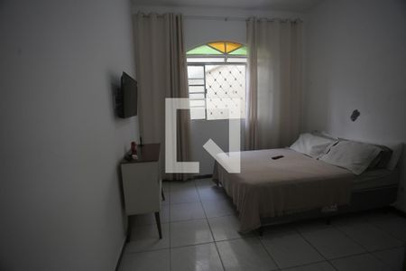 Casa para alugar com 200m², 3 quartos e sem vagaquarto 1