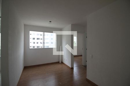 Sala de apartamento para alugar com 2 quartos, 50m² em Usina Piratininga, São Paulo