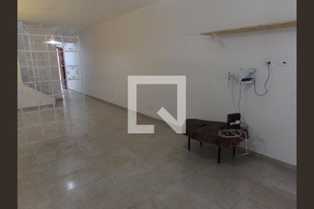 Sala de casa para alugar com 2 quartos, 120m² em Jardim Monte Kemel, São Paulo