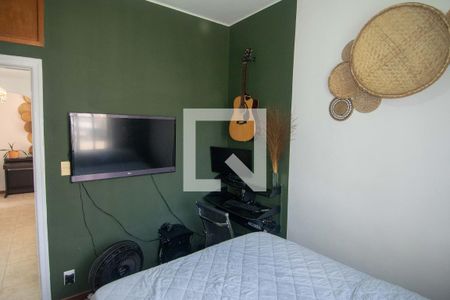 Apartamento para alugar com 76m², 2 quartos e sem vagaQuarto