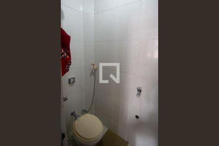Apartamento para alugar com 76m², 2 quartos e sem vagaBanheiro de serviço