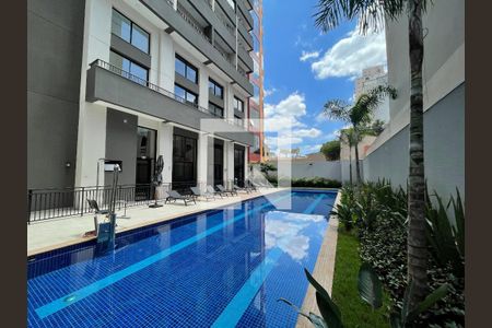 Studio à venda com 25m², 1 quarto e sem vagaÁrea comum - Piscina