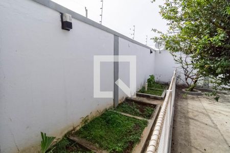 Casa para alugar com 480m², 3 quartos e 6 vagas Casa para alugar com 480m², 3 quartos e 6 vagasQuintal