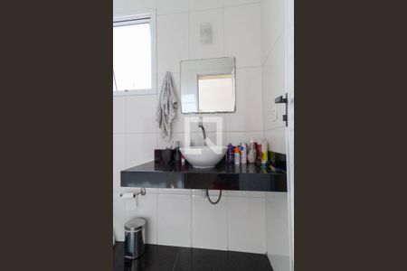 Casa para alugar com 480m², 3 quartos e 6 vagas Casa para alugar com 480m², 3 quartos e 6 vagasBanheiro da suíte