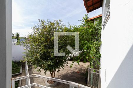 Casa para alugar com 480m², 3 quartos e 6 vagas Casa para alugar com 480m², 3 quartos e 6 vagasQuintal