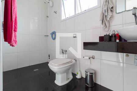 Casa para alugar com 480m², 3 quartos e 6 vagas Casa para alugar com 480m², 3 quartos e 6 vagasBanheiro da suíte