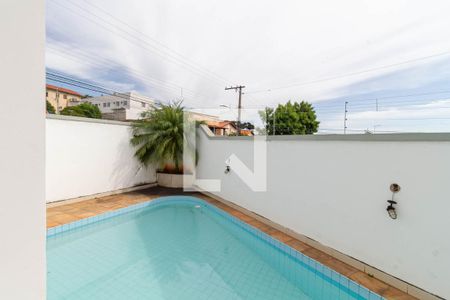 Casa para alugar com 480m², 3 quartos e 6 vagas Casa para alugar com 480m², 3 quartos e 6 vagasVista da suíte