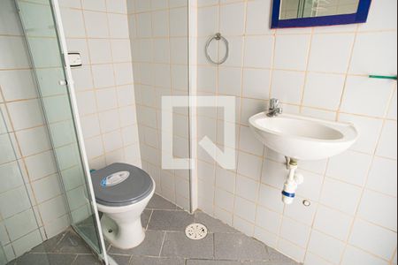 Studio para alugar com 28m², 1 quarto e sem vaga Studio para alugar com 28m², 1 quarto e sem vagaBanheiro