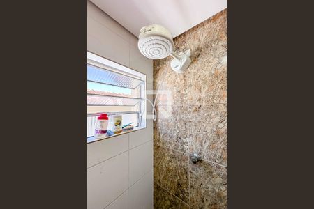 Casa à venda com 200m², 4 quartos e 3 vagas Casa à venda com 200m², 4 quartos e 3 vagasBanheiro da Suíte 2