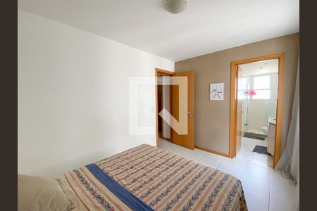 Suíte  de apartamento para alugar com 3 quartos, 78m² em Santa Rosa, Niterói