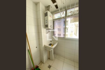 Apartamento à venda com 78m², 3 quartos e 1 vagaÁrea de Serviço