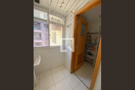 Apartamento à venda com 78m², 3 quartos e 1 vagaÁrea de Serviço