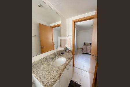 Apartamento à venda com 78m², 3 quartos e 1 vagaBanheiro da Suíte