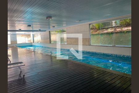 Apartamento à venda com 78m², 3 quartos e 1 vagaÁrea comum - Piscina