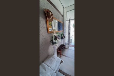 Casa à venda com 150m², 3 quartos e 3 vagas Casa à venda com 150m², 3 quartos e 3 vagasCozinha