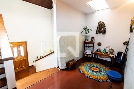 Casa à venda com 280m², 3 quartos e 4 vagasHall Quartos