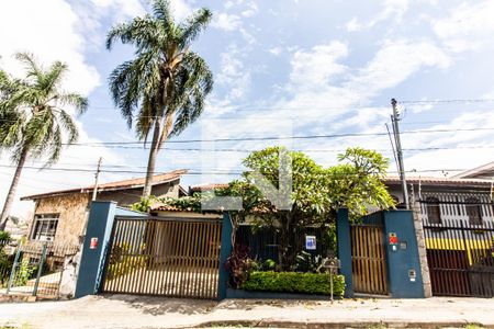 Casa à venda com 280m², 3 quartos e 4 vagasFachada