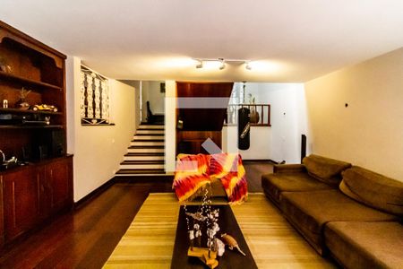 Casa à venda com 280m², 3 quartos e 4 vagasSala de Estar