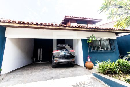Casa à venda com 280m², 3 quartos e 4 vagasGaragem