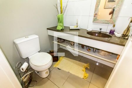 Casa à venda com 280m², 3 quartos e 4 vagasLavabo