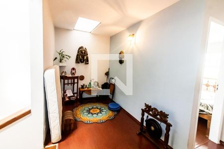 Casa à venda com 280m², 3 quartos e 4 vagasHall Quartos