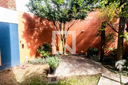 Casa à venda com 280m², 3 quartos e 4 vagasQuintal