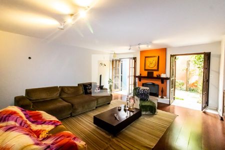Sala de Estar de casa à venda com 3 quartos, 280m² em Jardim Jussara, São Paulo
