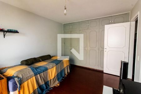 Casa à venda com 280m², 3 quartos e 4 vagasQuarto 2