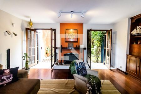 Casa à venda com 280m², 3 quartos e 4 vagasSala de Estar