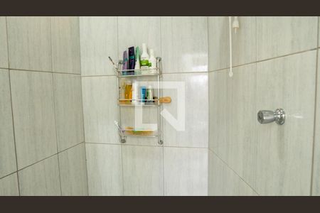 Apartamento à venda com 120m², 2 quartos e sem vaga Apartamento à venda com 120m², 2 quartos e sem vagaBanheiro da Suíte 2