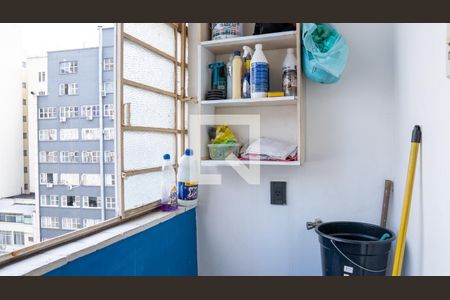 Apartamento à venda com 120m², 2 quartos e sem vaga Apartamento à venda com 120m², 2 quartos e sem vagaÁrea de Serviço 2