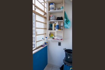 Apartamento à venda com 120m², 2 quartos e sem vaga Apartamento à venda com 120m², 2 quartos e sem vagaÁrea de Serviço 2